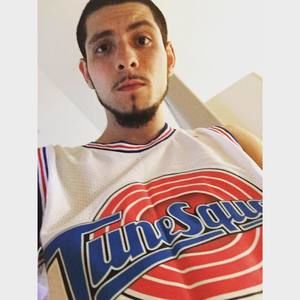 Meet your Posher, Philip